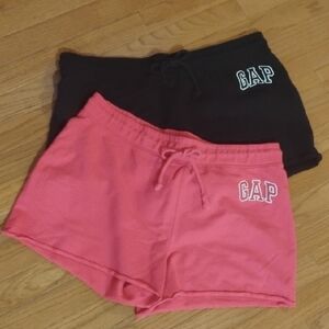 GAP Women's Athletic Shorts in Black and Red